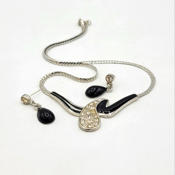 Pavé Rhinestone Teardrop Asymmetrical Ribbon Black Enamel Necklace Earrings Set - Picture 11 of 11